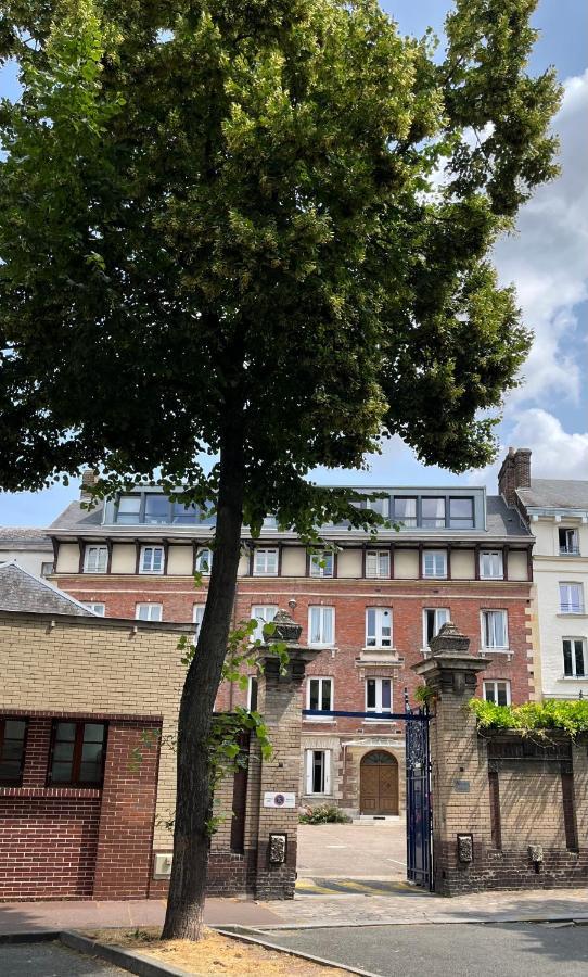 רואן Le Flaubert, Appartement Et Parking En Centre Ville מראה חיצוני תמונה