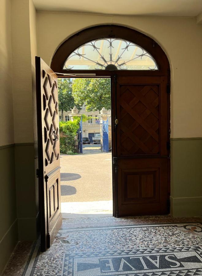 רואן Le Flaubert, Appartement Et Parking En Centre Ville מראה חיצוני תמונה